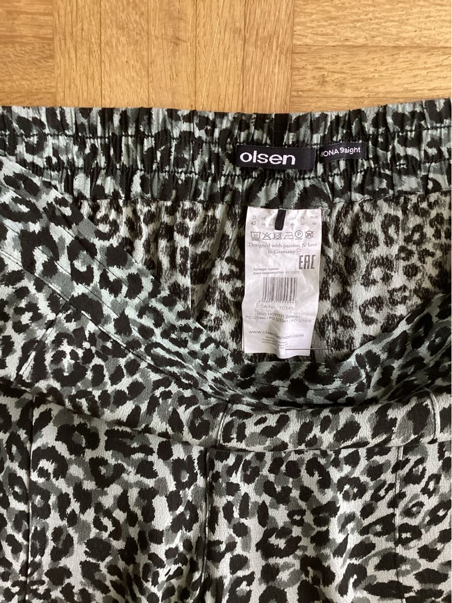 Pantaloni: Olsen Hose Mona Straight Leo-Print Gr. 42 – Nuovo (secondo la descrizione) da Riehen venduto da Inerv03 3