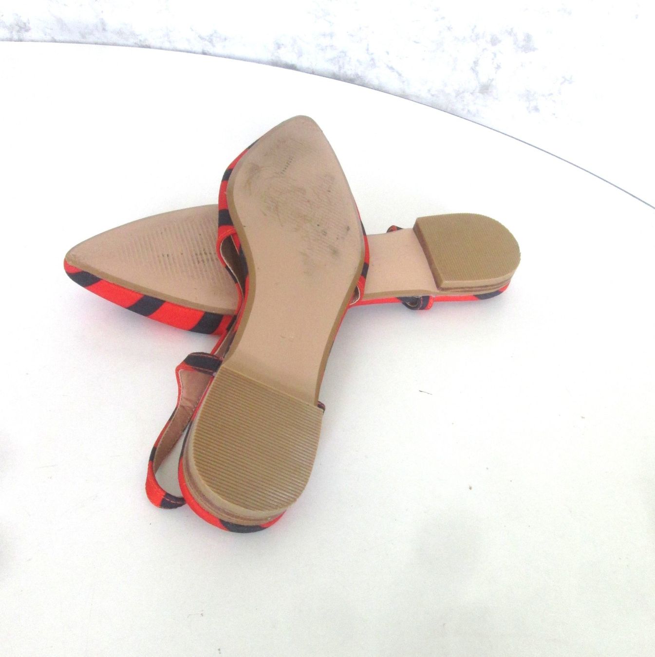 Scarpe da donna: Stoffsandalen, neuwertig, Größe 39 – Usato da Sementina venduto da babucia 2