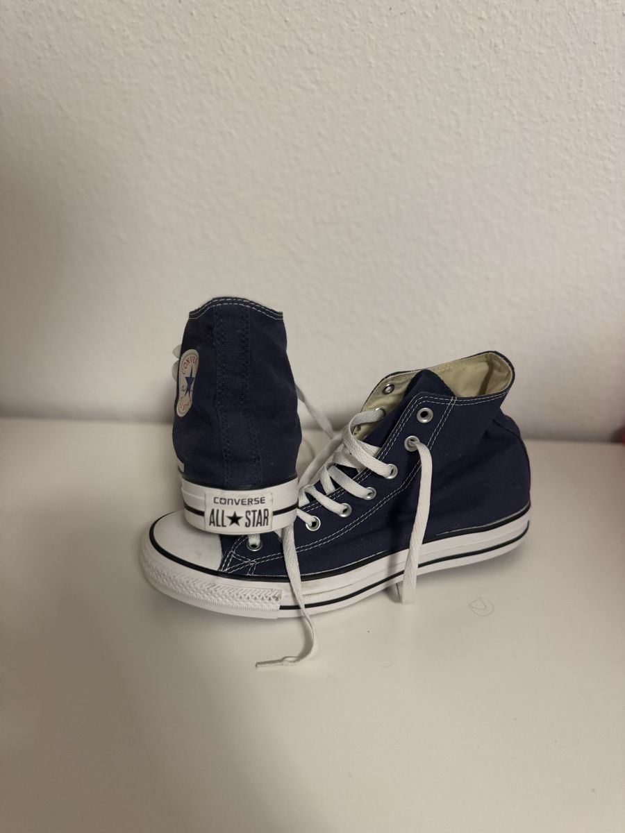 Converse Herrenschuhe: Converse All Star Grösse 43 dunkelblau – Gebraucht aus Kerzers von Trainmaster81 2