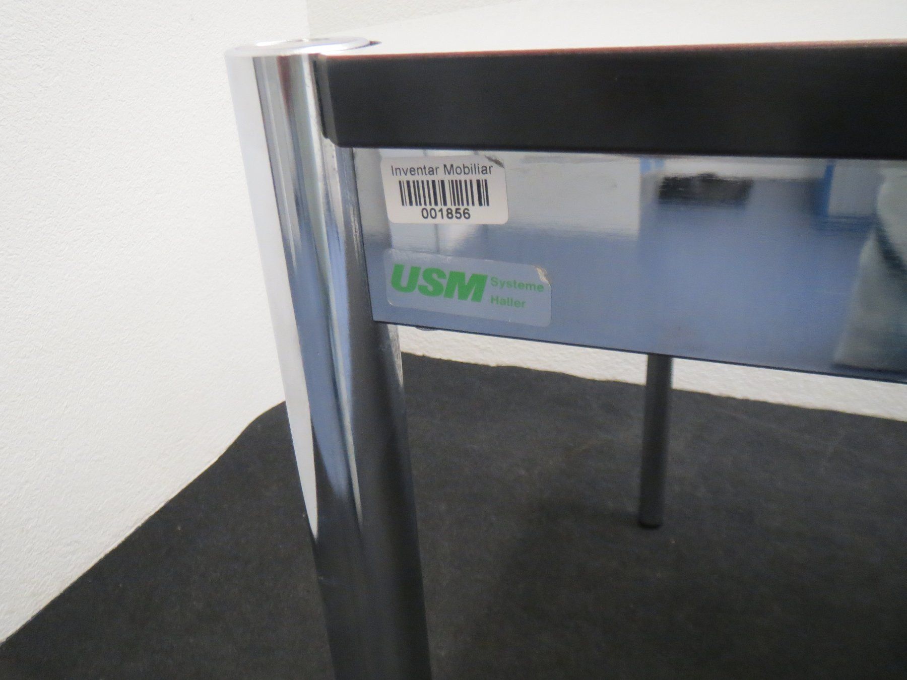 USM Tische: USM Haller Tisch 179 x 79 cm hellgrau – Gebraucht aus Hüttwilen von Andmithand 1
