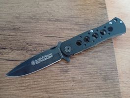 Taschenmesser Klappmesser Sackmesser Smith und Wesson