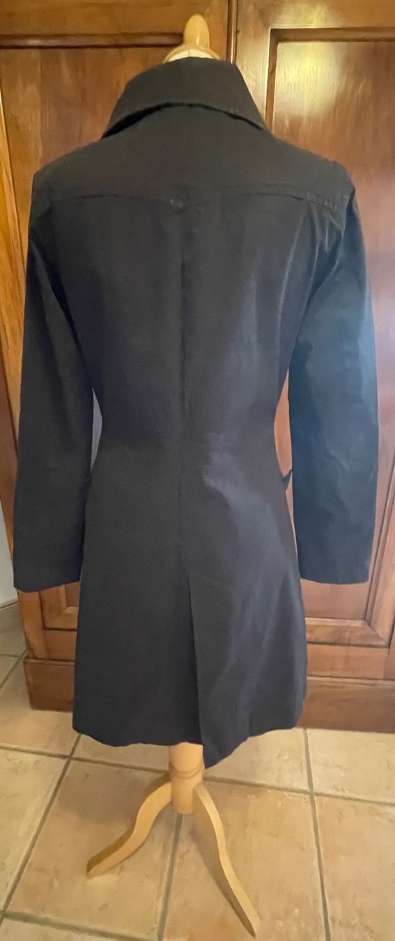 Morgan Cappotti: Trench-coat Morgan – Usato da Lausanne venduto da Lou__ 5