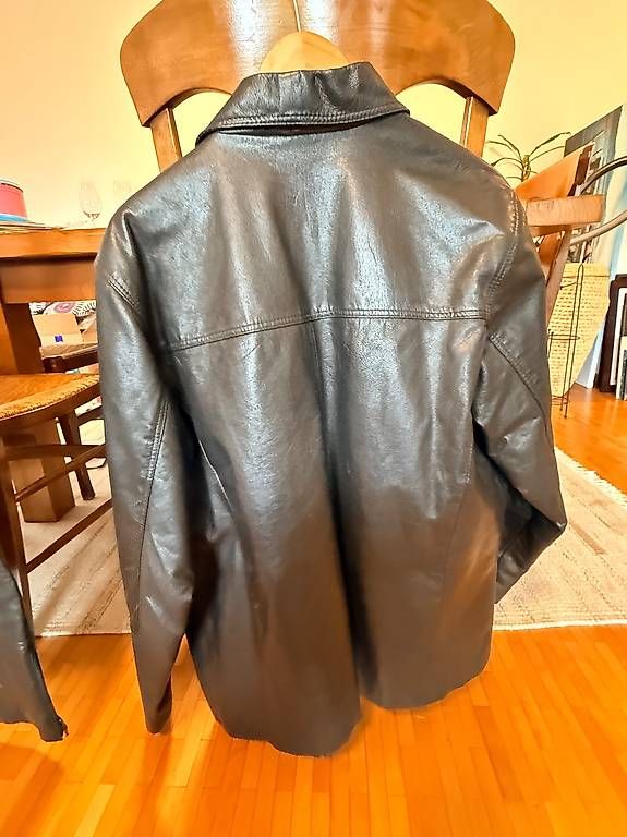Jacken: Leather jacket L – Gebraucht aus Vex von nat_26l5 1