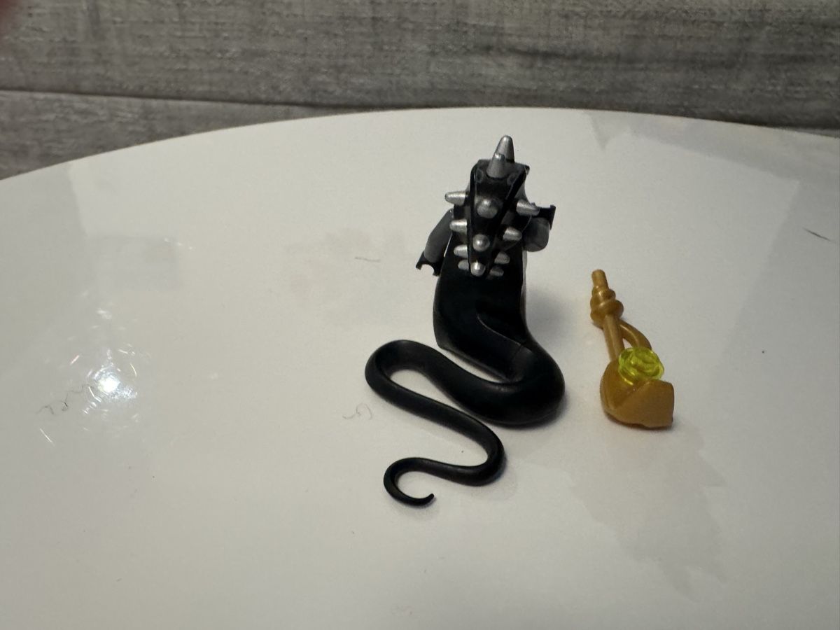 Lego Giocattoli: LEGO NINJAGO Skalidor Original Figur mit Waffe – Usato da Herrliberg venduto da tom_92z8 1