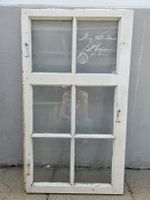 altes Holzfenster