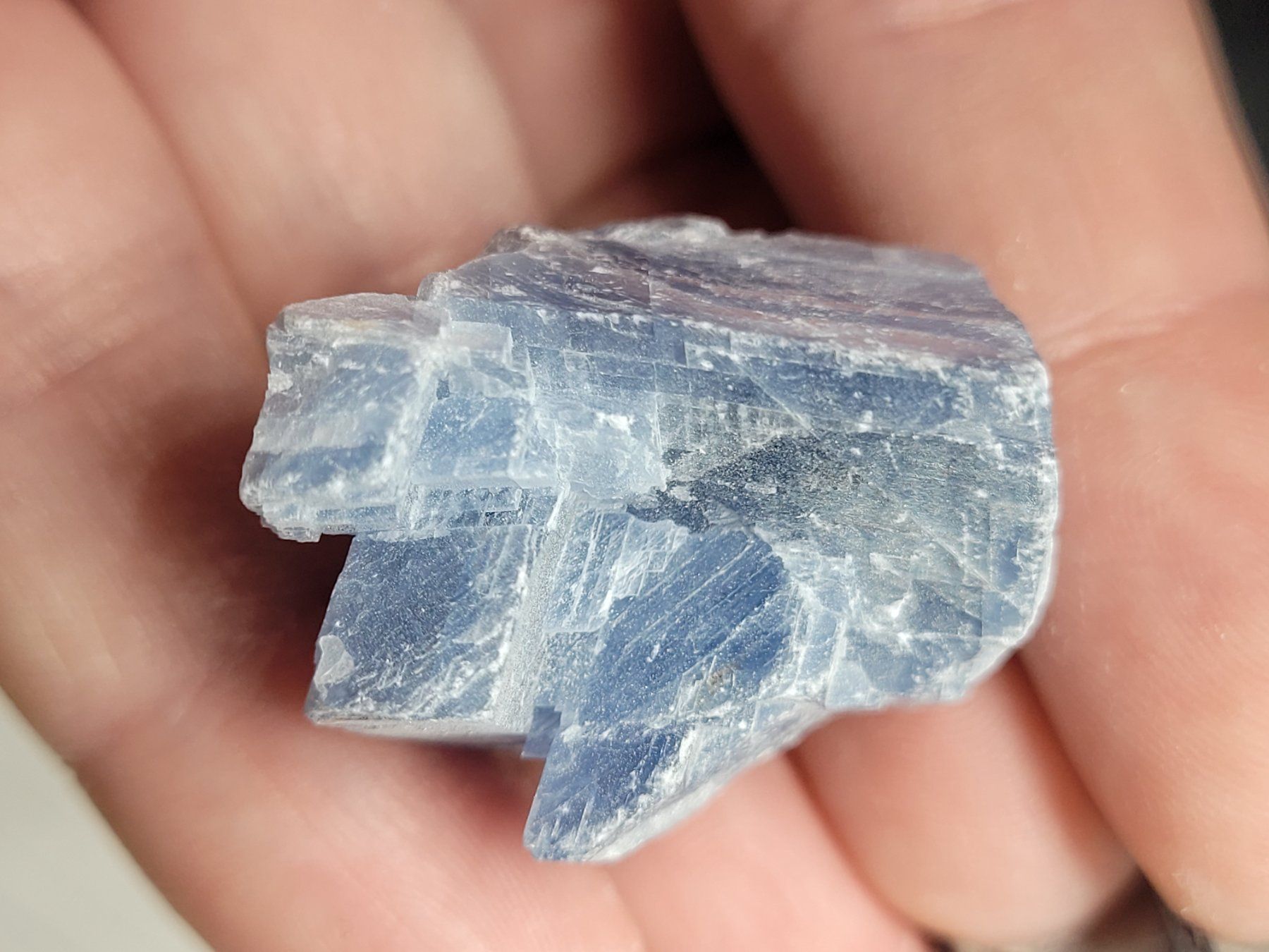 Minerali & Pietre curative: 70gr Calzit Calcith hellblau Heilwasser – Nuovo (secondo la descrizione) da Riedt b. Erlen venduto da Gottestraene 5