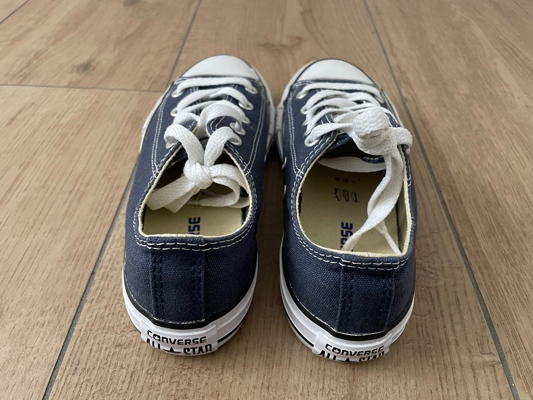Converse Scarpe per ragazzi: Converse Turnschuhe dunkelblau Gr. 32 NEU – Nuovo (secondo la descrizione) da Waltenschwil venduto da hansnine 2