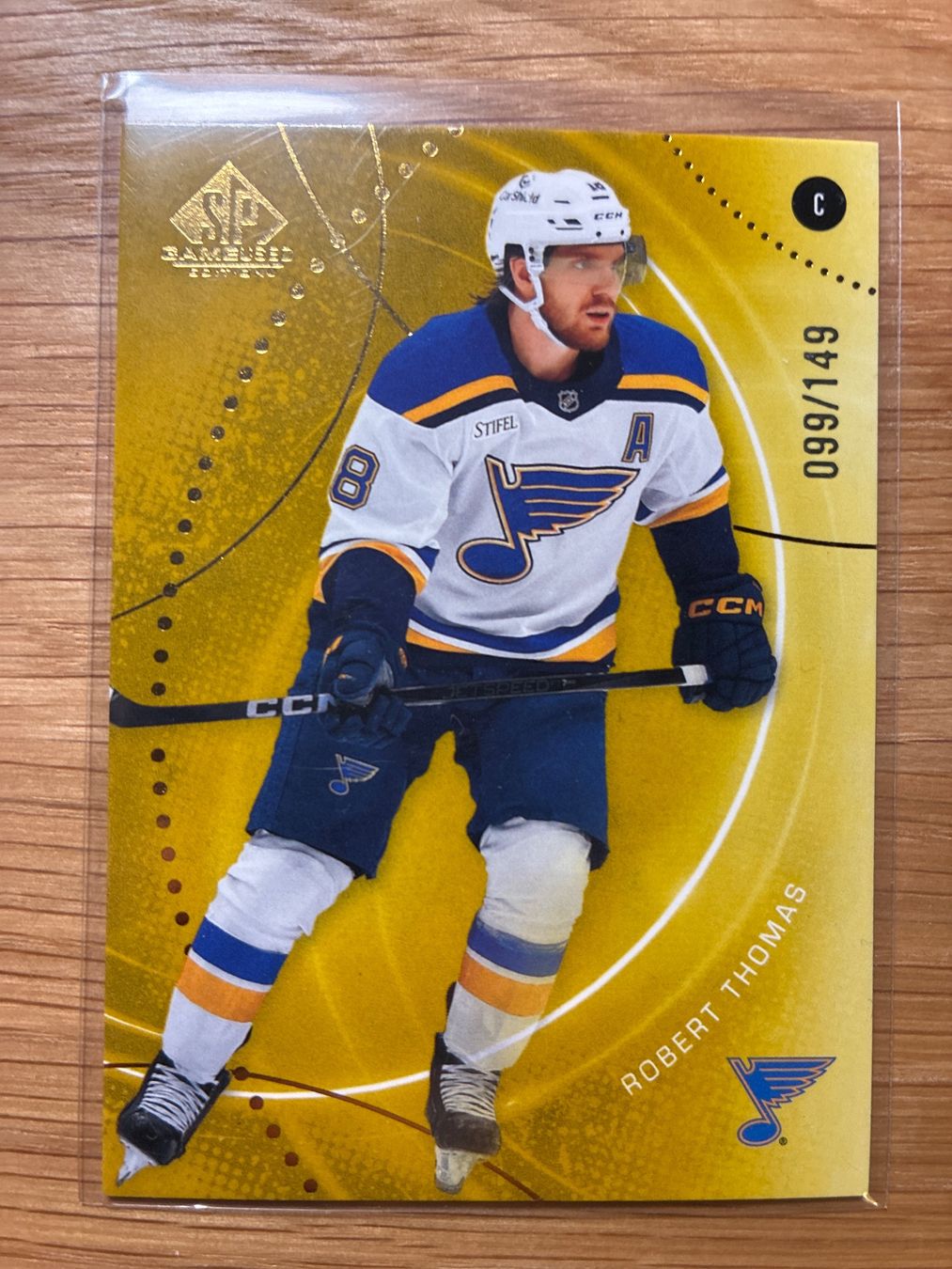 Topps Sammelbilder & Trading cards: Upper Deck SP Robert Thomas St. Louise Blues Gold /149 – Gebraucht aus Wangenried von Garagara