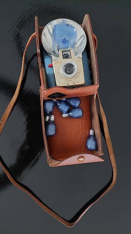 Fotocamera: Kodak  Starflash Camera – Usato da Kriens venduto da ENotte 1