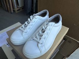 neuer Schuh von Willis Vegan Shoes weisser Sneaker Gr. 40