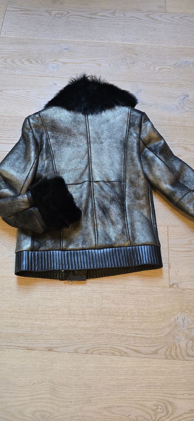 Patrizia Pepe Giacche: Patrizia Pepe Lammfelljacke Gr.36 Winter warm – Nuovo (secondo la descrizione) da Schönenwerd venduto da violett03 2
