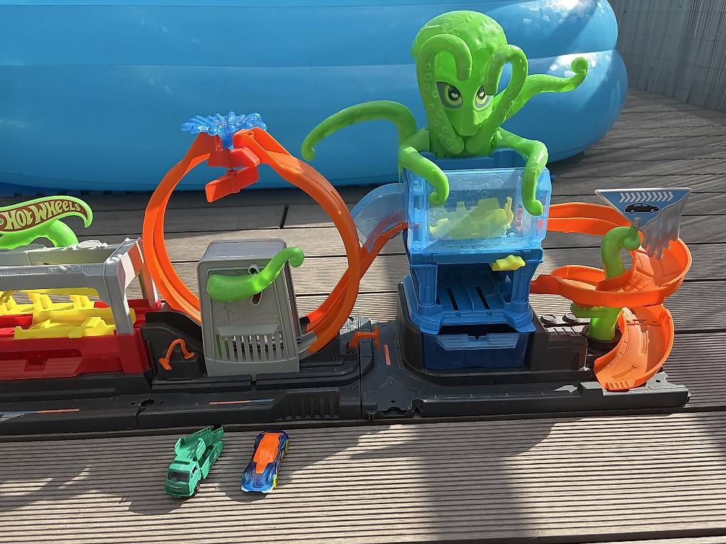 Hot Wheels Giocattoli: Hot Wheels Bahn Oktopus – Usato da Arbon venduto da mar_8ldn 1