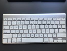 Apple Wireless Tastatur