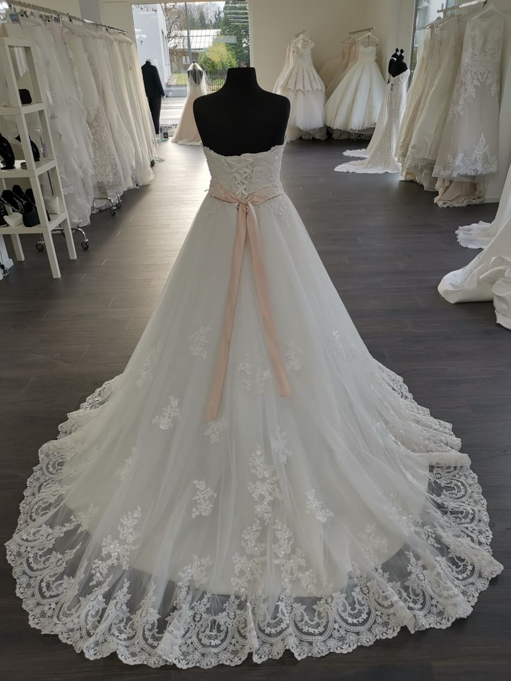 Vestiti: Brautkleid A-Linie Gr.38 – Usato da Unterkulm venduto da stonie_86 6