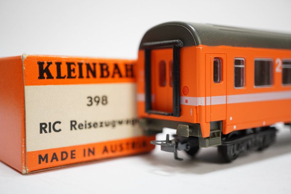 2∑ Kleinbahn 398 ÖBB RIC Reiszugwagen 2. Klasse 2) (Gebraucht) in ...