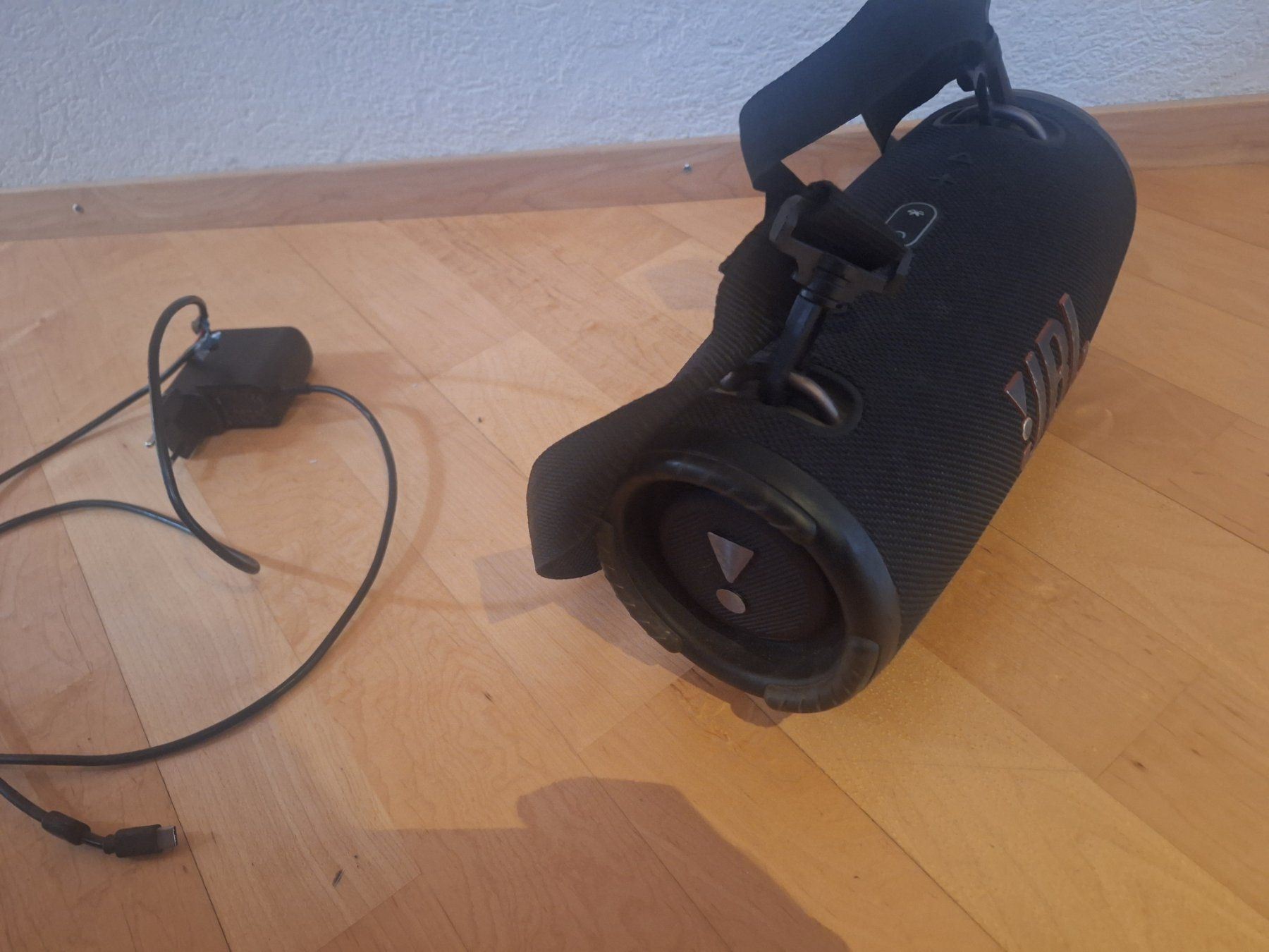 JBL Lautsprecher: JBL Xtreme 3 Bluetooth Lautsprecher schwarz – Gebraucht aus Ipsach von nik_6hkj 4
