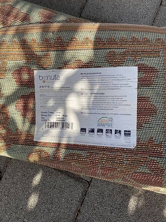 Tappeti: In-& Outdoor Teppich – Usato da Gempenach venduto da Mittelpudel 2