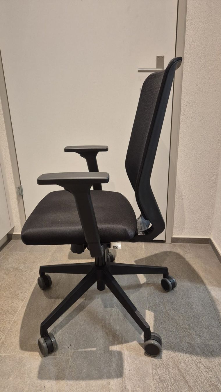Chaises: Bürostuhl 'Trendoffice To Sync' – D'occasion à Meilen par vivi-line 1