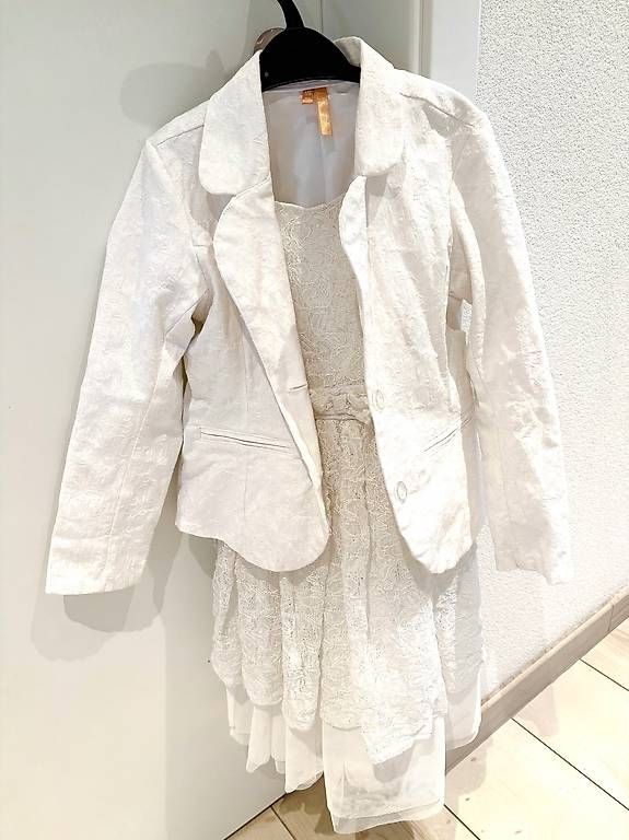 Vestiti & Gonne: Robe 116cm, 6ans – Usato da Chapelle-s-Moudon venduto da vanesso 1