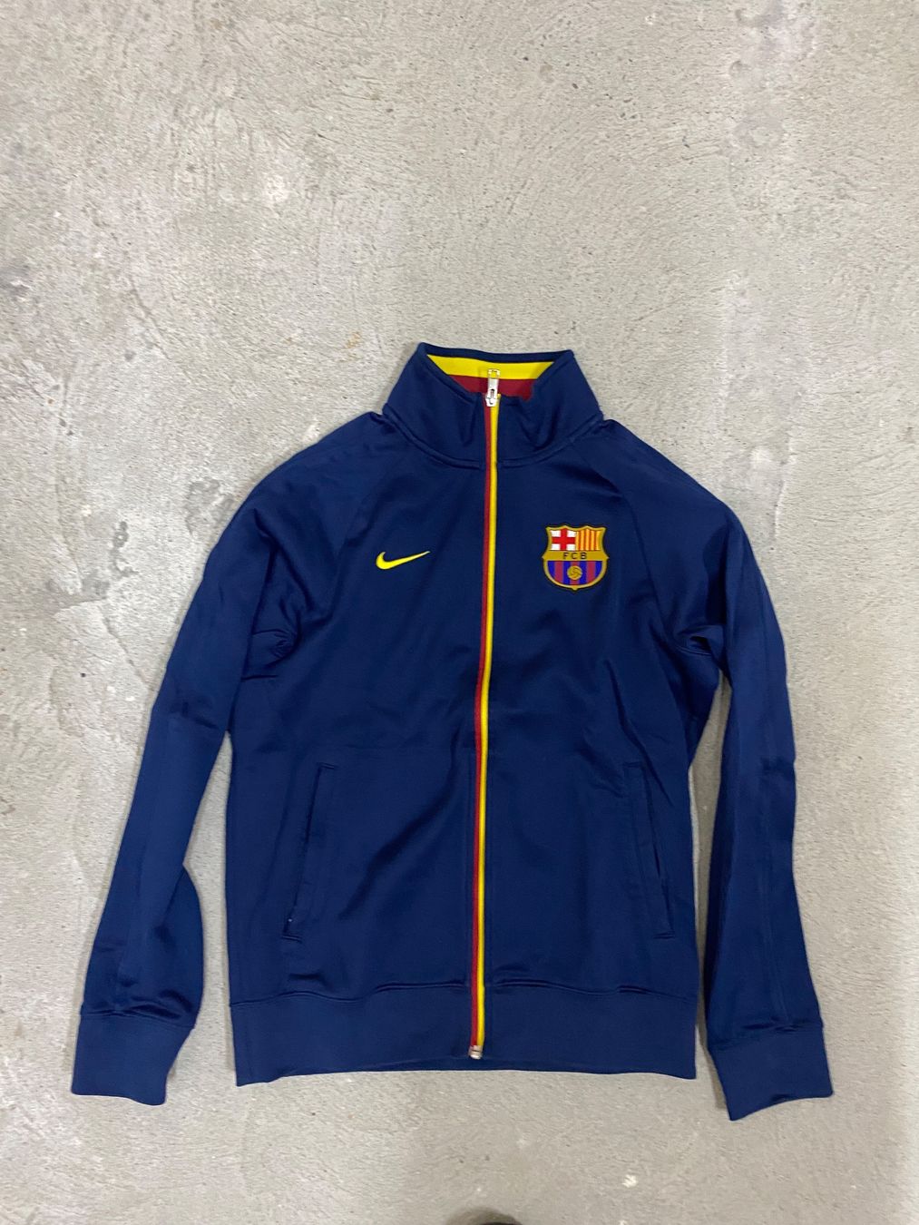 Nike Giacche: Jaquette FC Barcelone, Nike – Usato da Prilly venduto da jer_9vjb