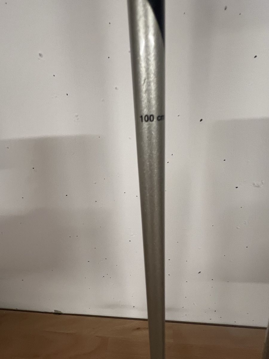 Leki Bastoncini da trekking: Batons de nordic walking Leki – Usato da Tannay venduto da mic_5gvv 1