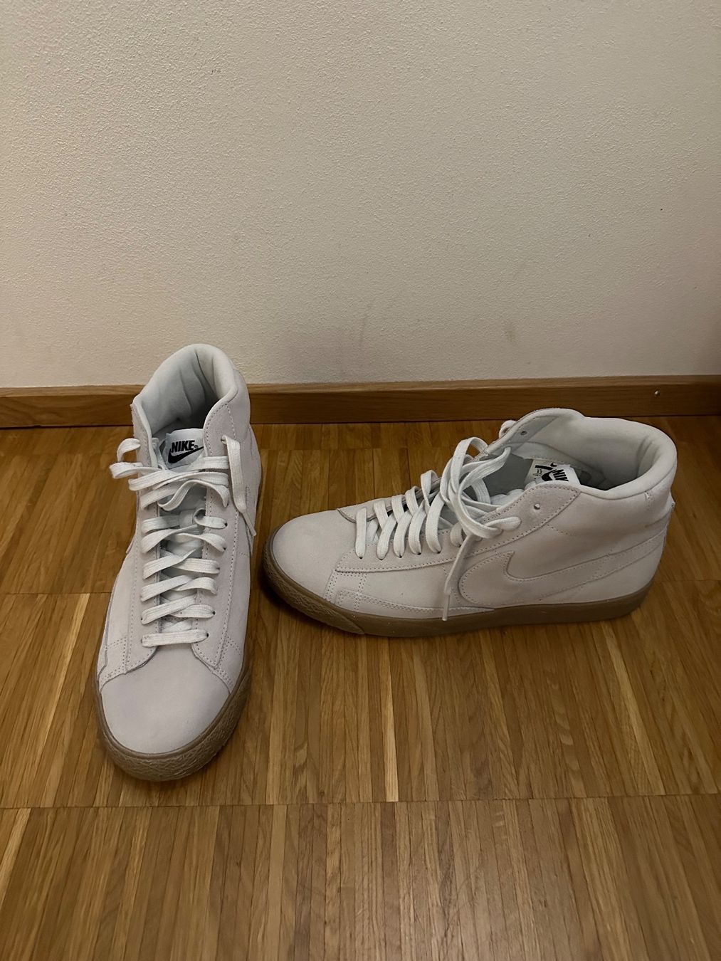 Nike Scarpe da uomo: Nike Blazer hellgrau – Usato da Uster venduto da maede8610 1