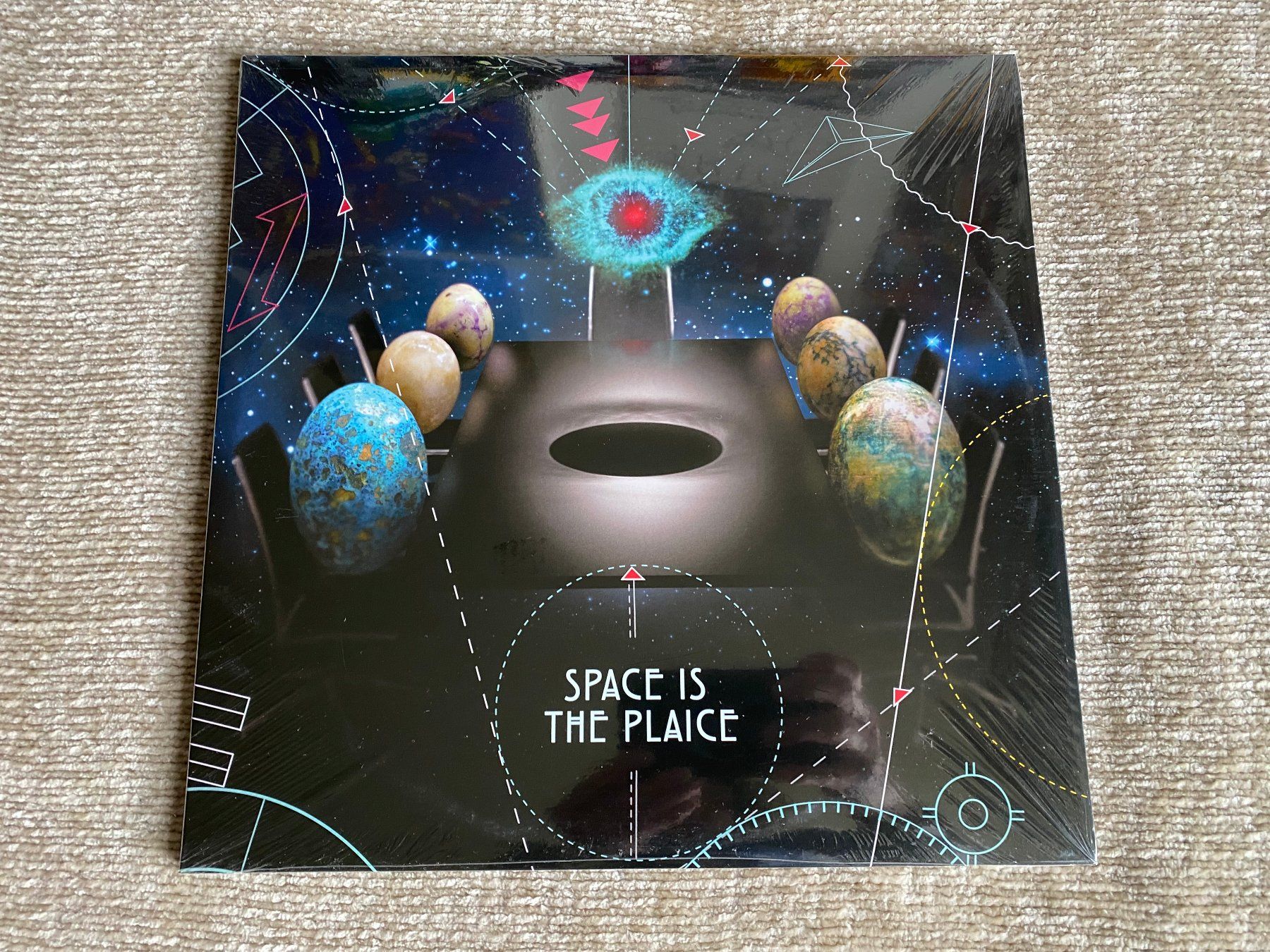 Dischi in vinile: Space Is The Plaice / 3 LPs Coloured – Nuovo (secondo la descrizione) da Basel venduto da Dinosauce