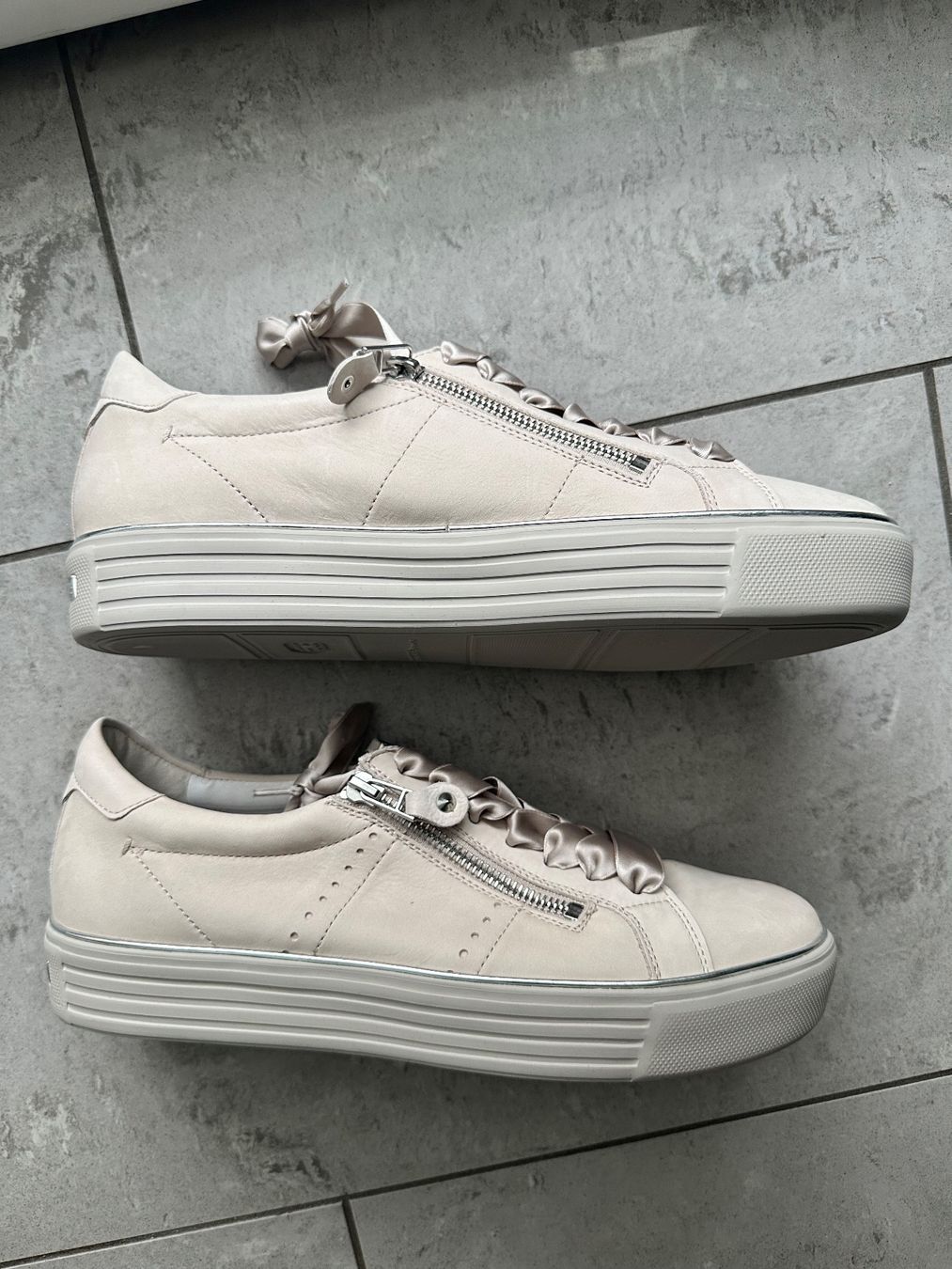 Kennel + Schmenger Scarpe da donna: Sneakers Kennel + Schmenger 42 - NEU – Nuovo e nell'imballaggio originale da Bolligen venduto da chaetzli1133