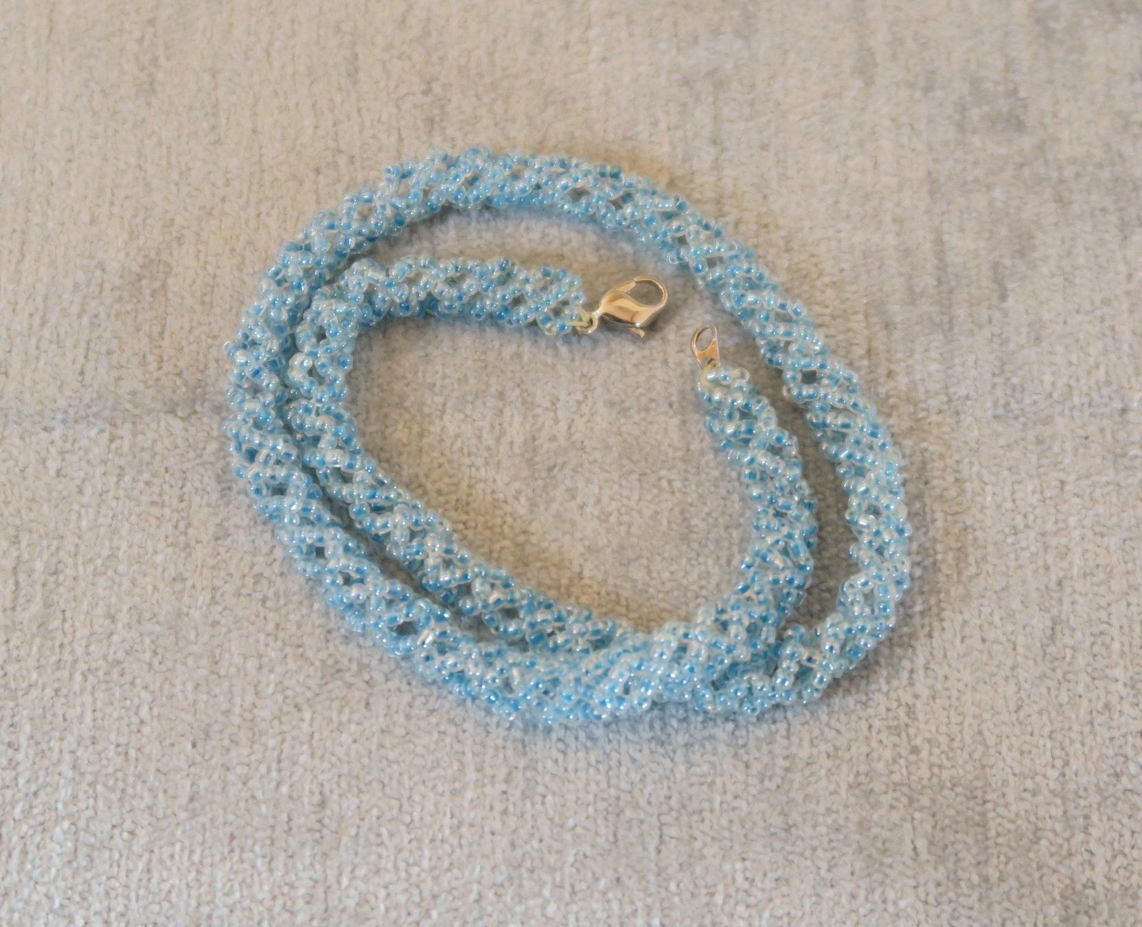 Catenine: Glas-Perlenkette hellblau – Nuovo (secondo la descrizione) da Brittnau venduto da marlenestone 1