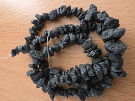 Lava Splitter ca. 5-11mm. Strang