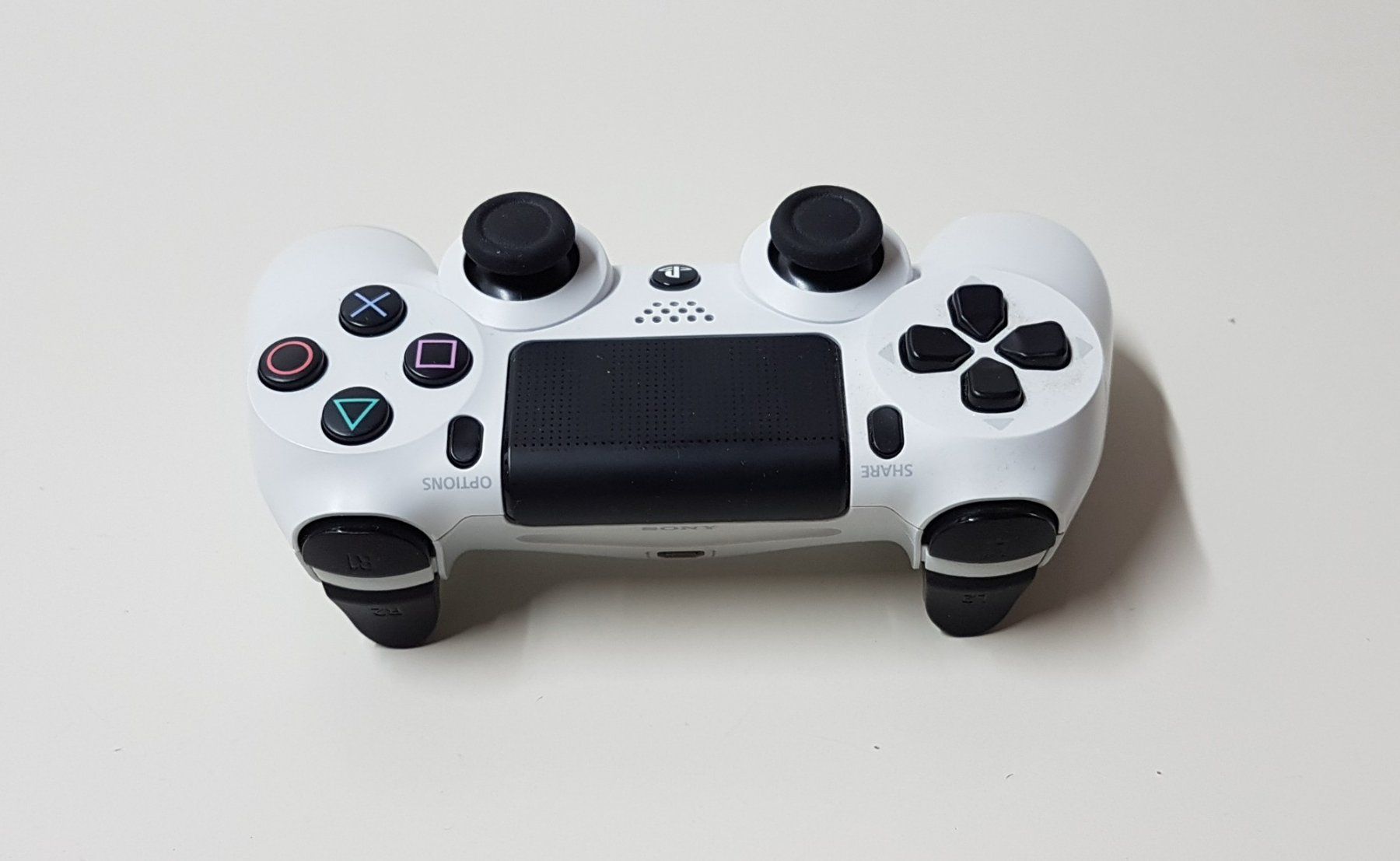Sony Controller: 😎 Original Sony Dualshock 4 Wireless Controller PS4 – Usato da Schüpfheim venduto da Games_Spielkonsolen 3