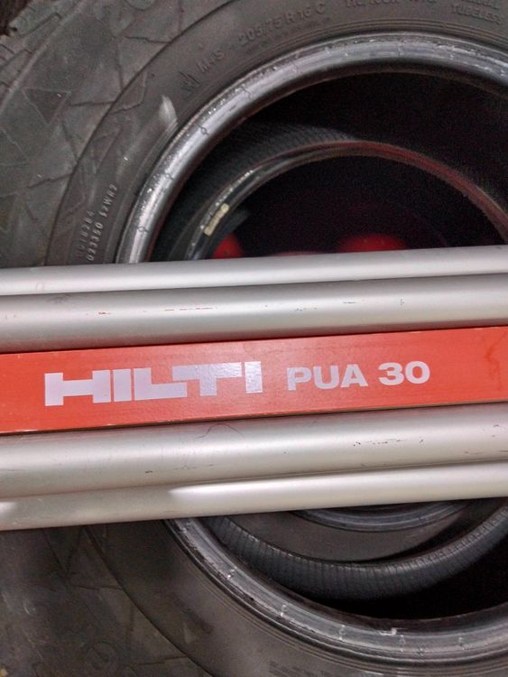 HILTI Kurbelstativ PUA 30 | Kaufen auf Ricardo