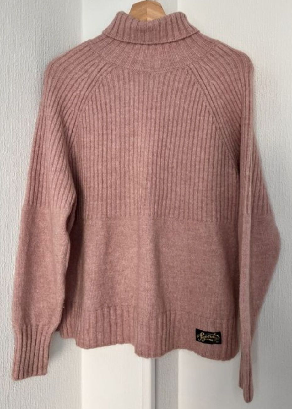 Superdry Pullover & Sweatshirts: Superdry Pullover, Gr. S, Turtleneck, alrosa – Gebraucht aus Bern von grisu_79