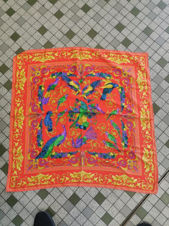 Foulard En Soie Vintage Etienne Aigner - 85x85 Cm - Couleur Kaki - Occasion Très Bon État