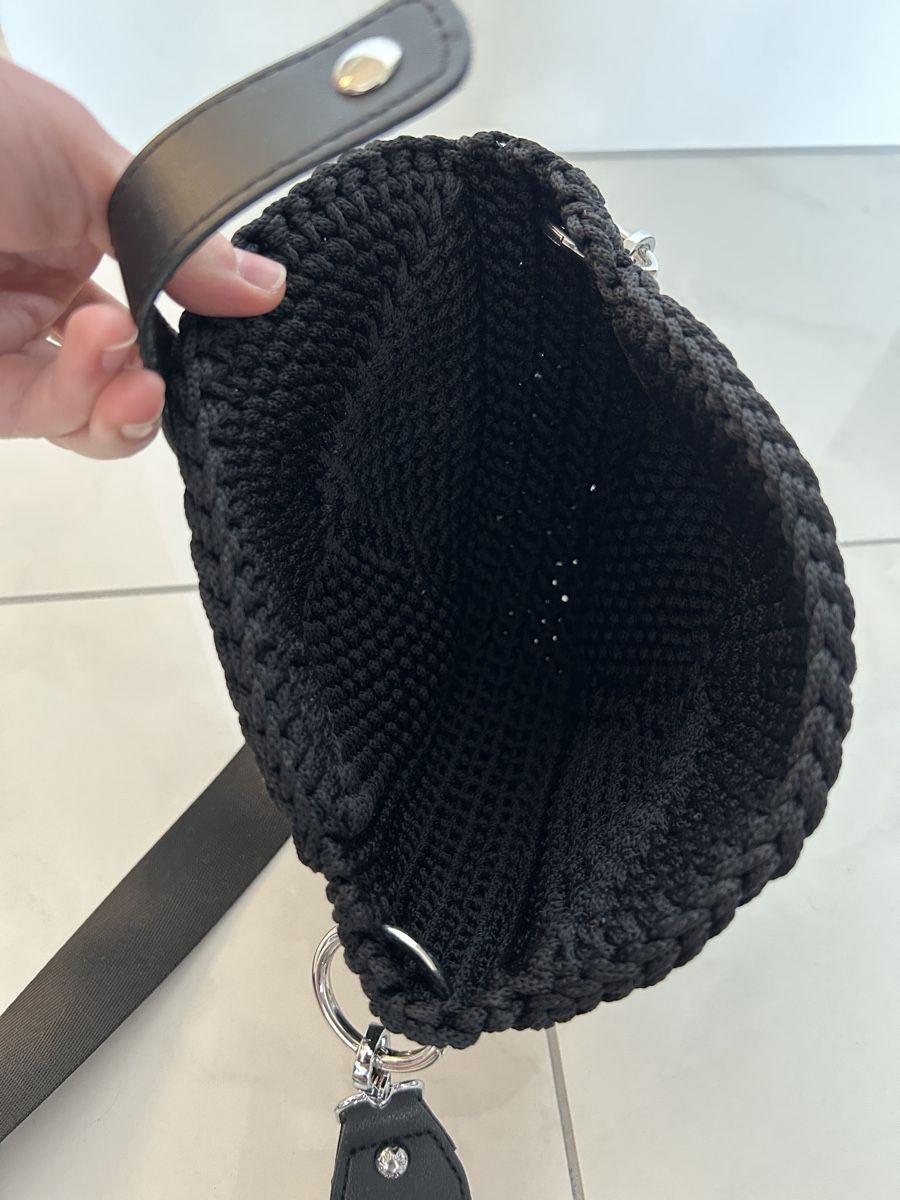 Borse da donna: Schwarze gestrickte Handtasche, unbenutzt – Nuovo (secondo la descrizione) da Hitzkirch venduto da cindys_handwerk 1