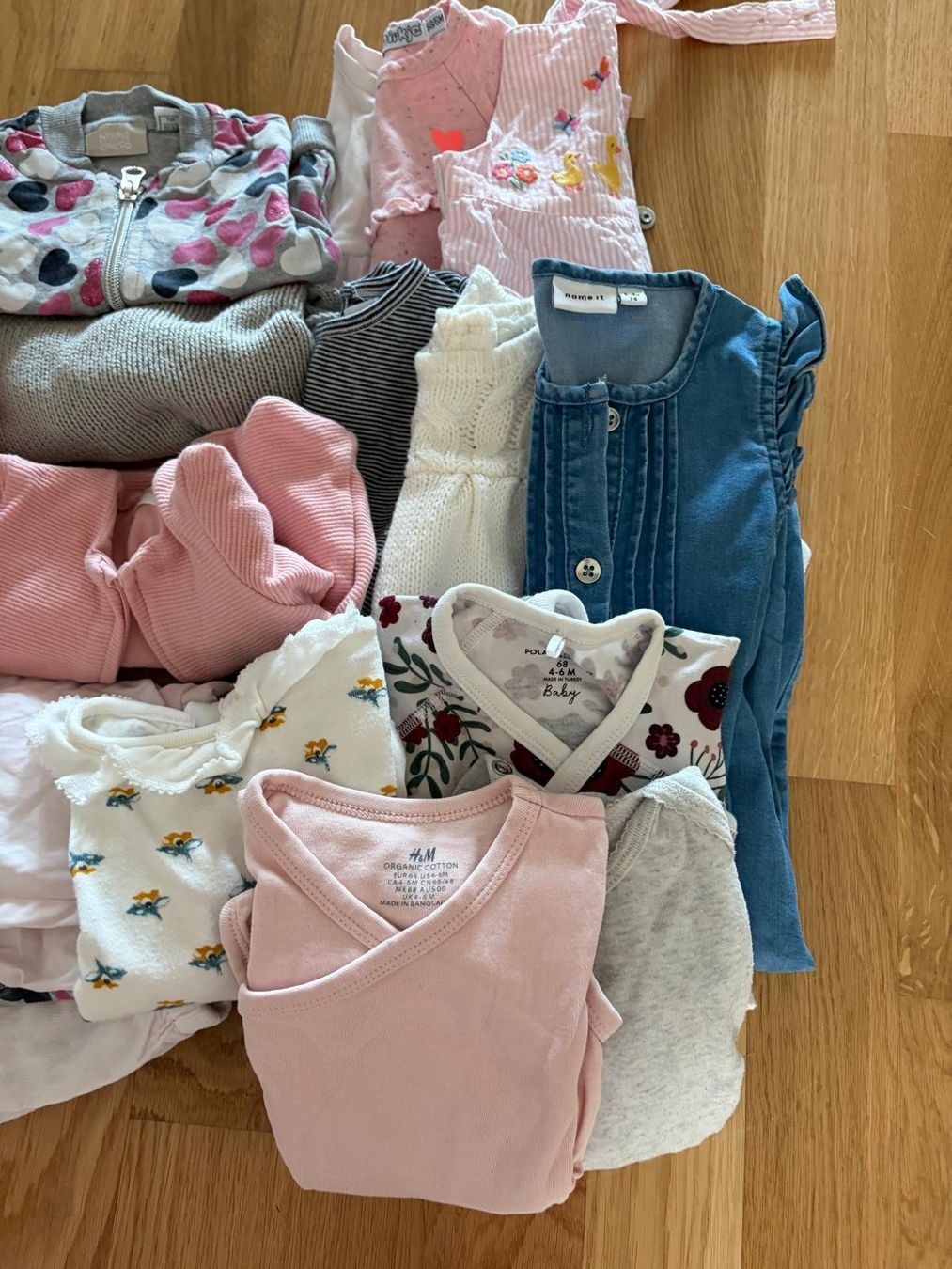Lotti & Set di vestiti: Kleiderpaket Mädchen 3-6 Monate – Usato da Cham venduto da WFRRichter 1