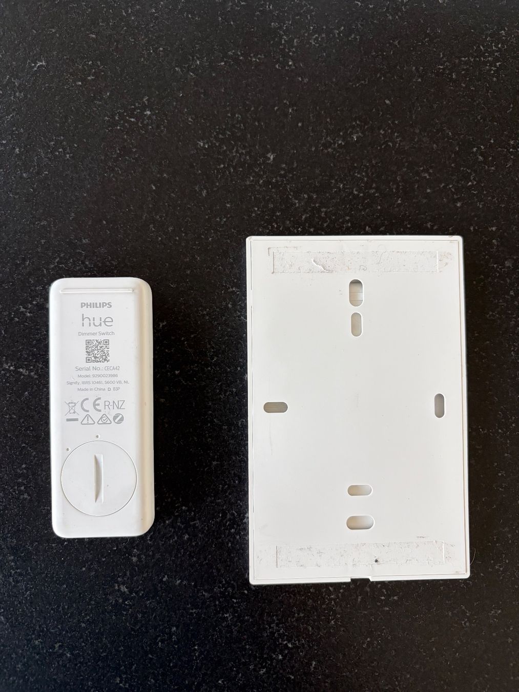 Philips Lampadari & plafoniere: Philips Hue Deckenleuchte "Centris" inkl. Hue Dimmschalter – Usato da Rapperswil SG venduto da 7smart7 2