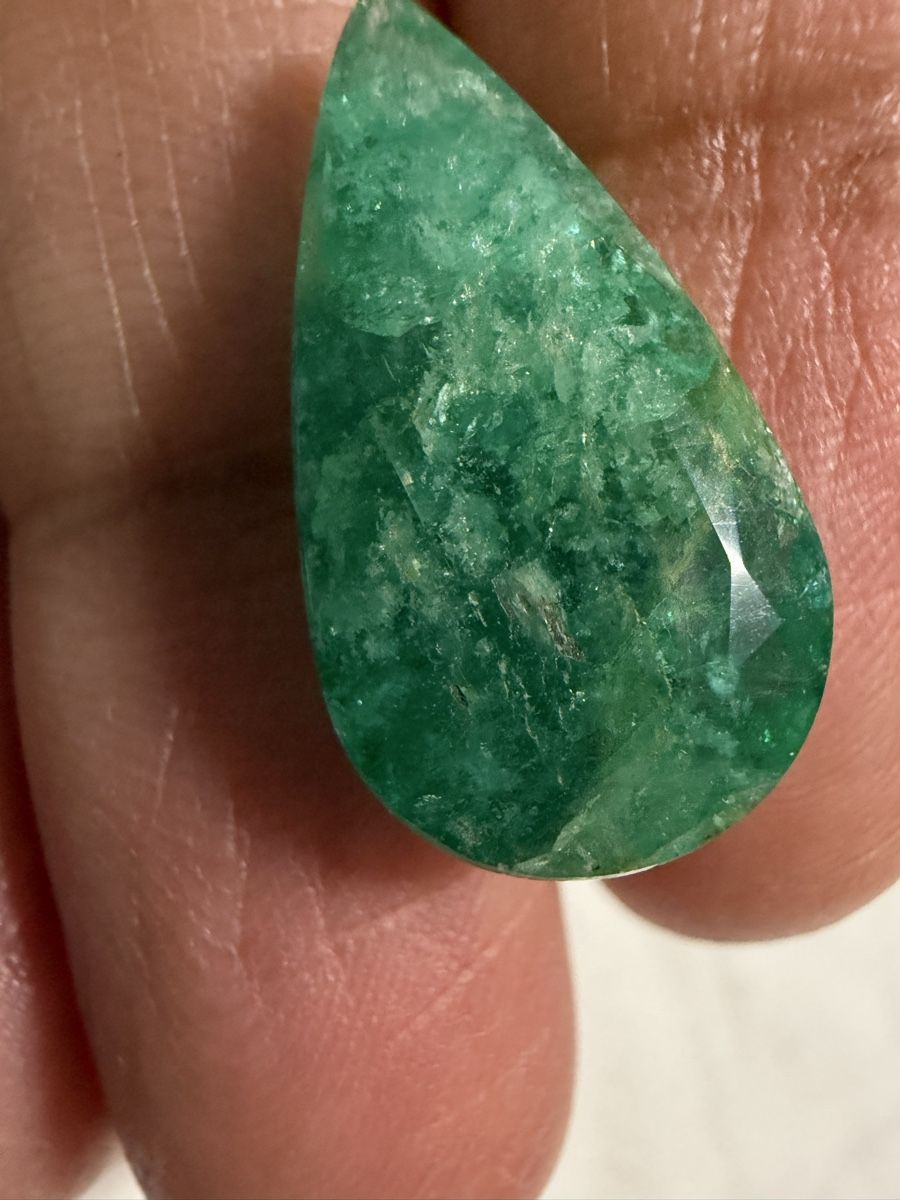 Pietre preziose: Smaragd Natural 8,5ct – Usato da Oberhof venduto da RealStone 3