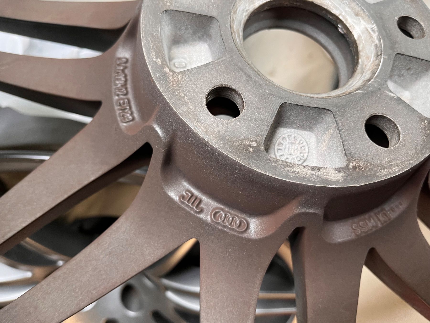 Audi Felgen: Audi RS4 B7, Originalfelgen 9X19 ET29, 5x112 – Gebraucht aus Stadel b. Niederglatt von askhca 6