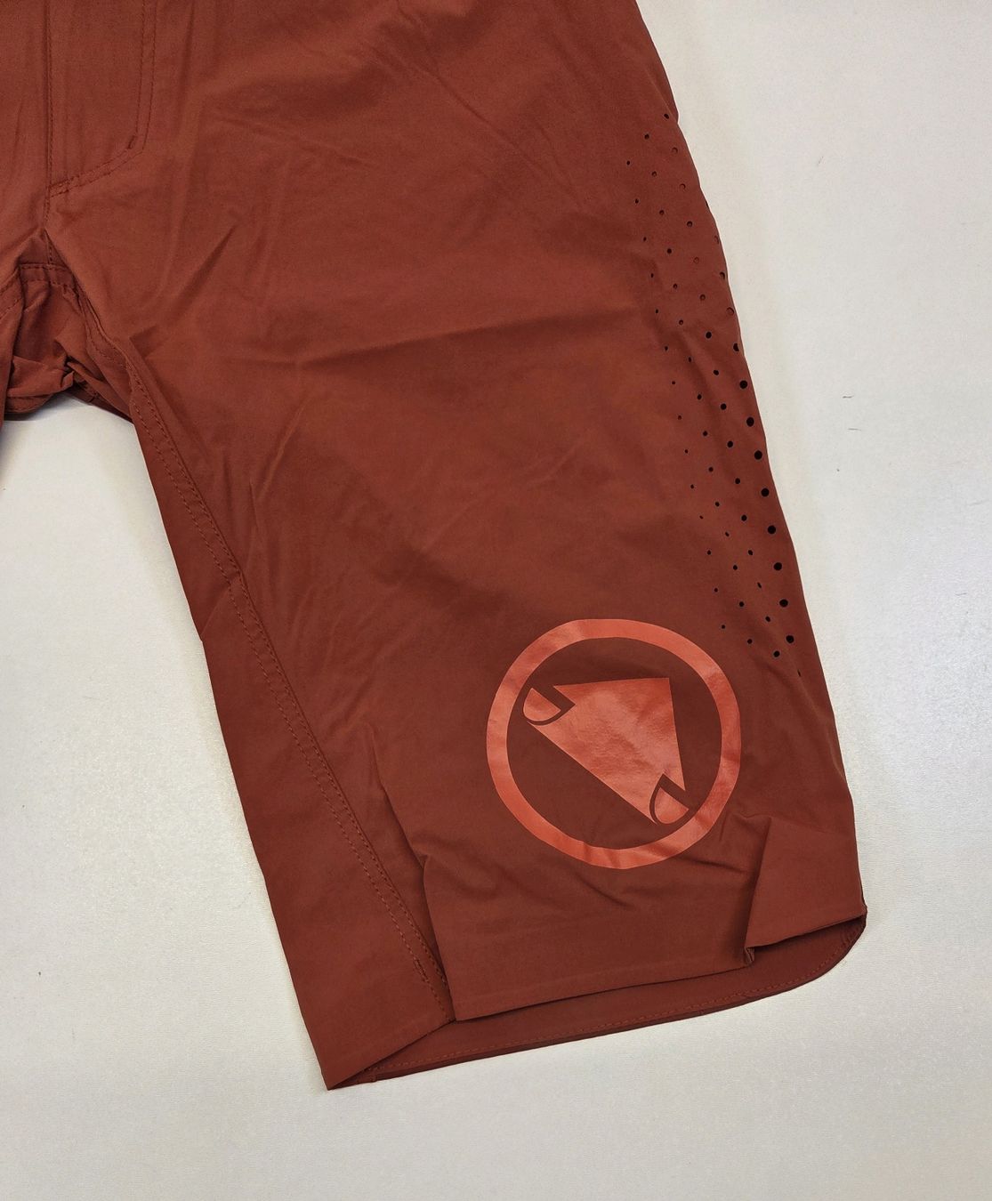 Endura Pantaloni: Endura SingleTrack Lite Damen Velohose Gr. S – Nuovo e nell'imballaggio originale da Braunau venduto da Brand-Store 3