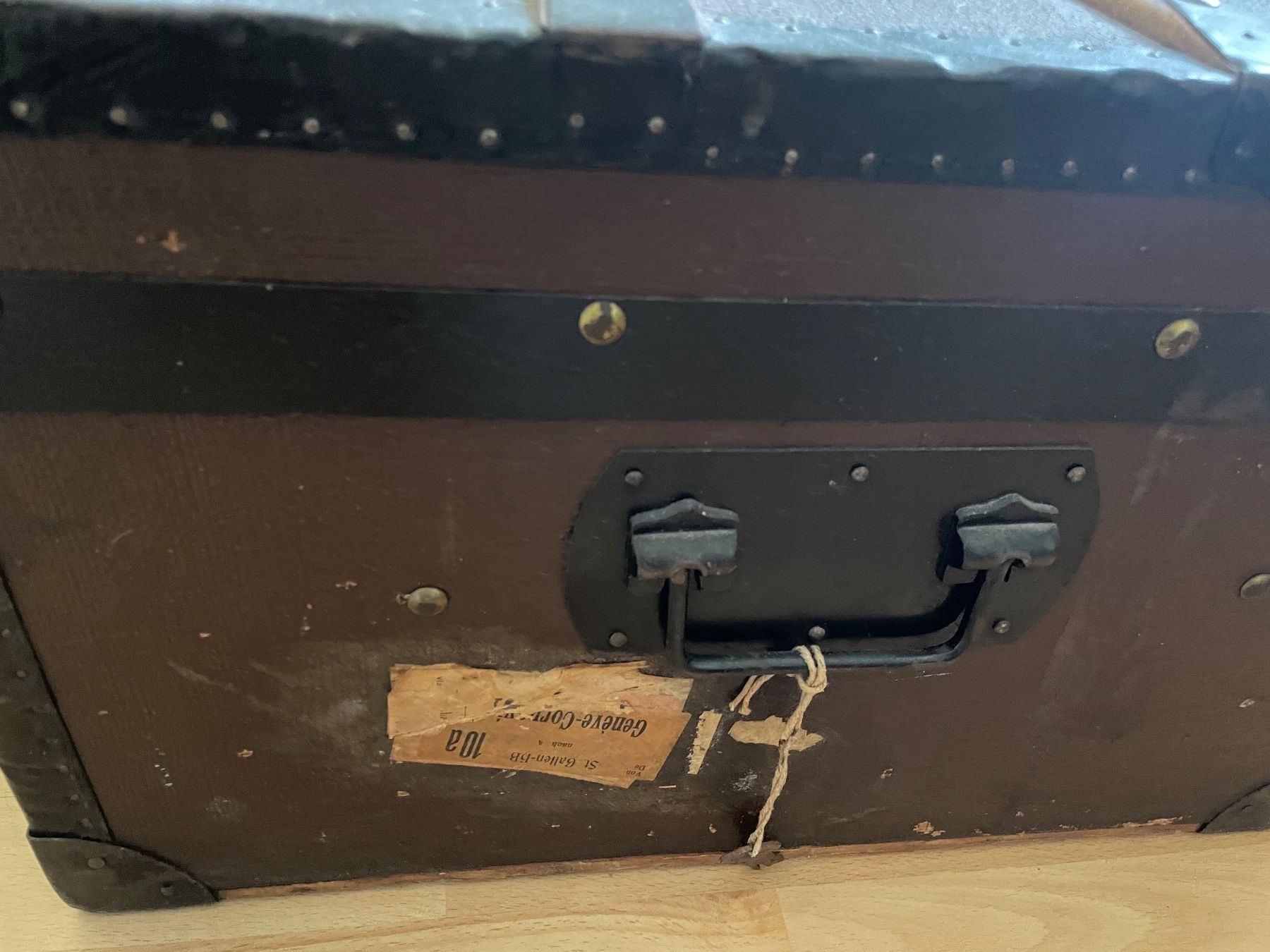 Truhen: Koffer – Gebraucht aus St.Gallen von nat_7n75 3