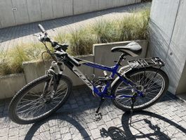 Bici FUJI Mountain Bike blu usata