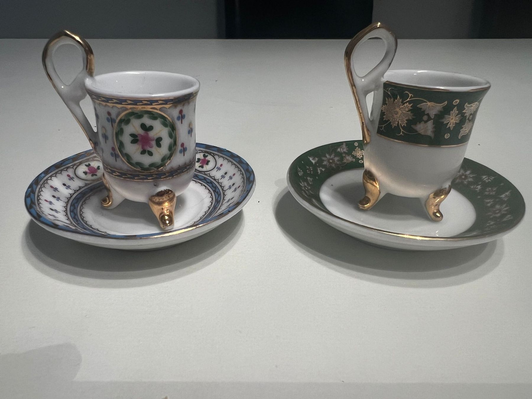 Tasses: 2 x Miniatur Tassen – D'occasion à Egg b. Zürich par Brocki_Insel_Egg