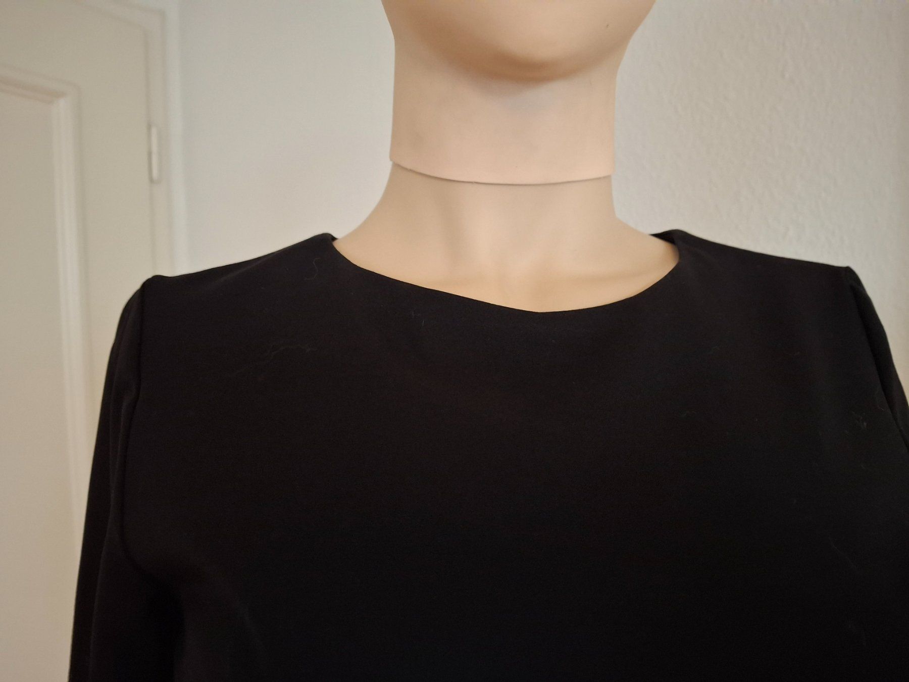 Hallhuber Kleider: Etuikleid von Hallhuber XS – Gebraucht aus Zürich von gab_7jvq 1