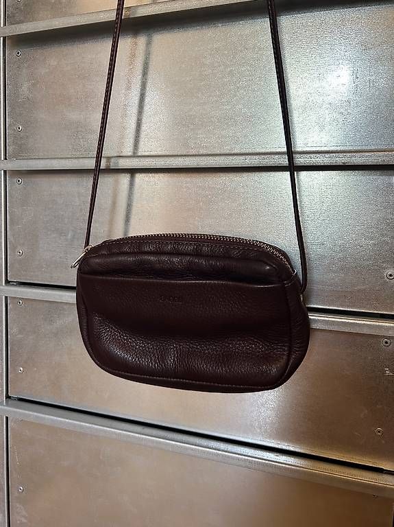Baggu Taschen für Damen: Baggu Umhängetäschli – Gebraucht aus Zürich von Birkenbaum73 1