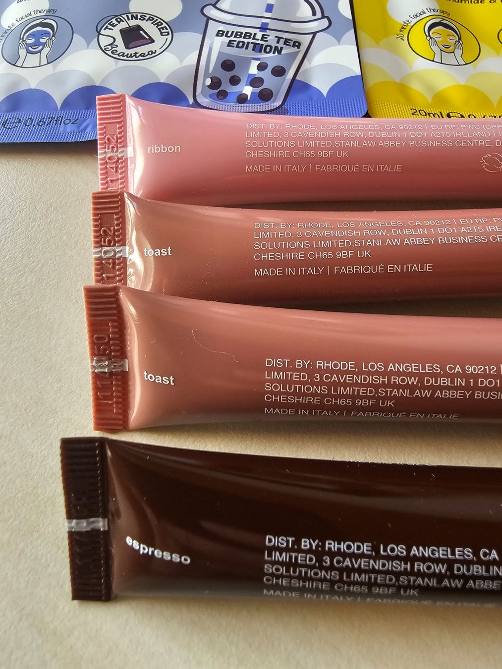 Cura del viso: 4 Rhode Peptide Lip Tints und 2 Gesichtsmasken – Nuovo (secondo la descrizione) da Balterswil venduto da Dikdik1992 1