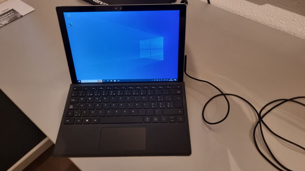 Microsoft Surface Kaufen auf Ricardo