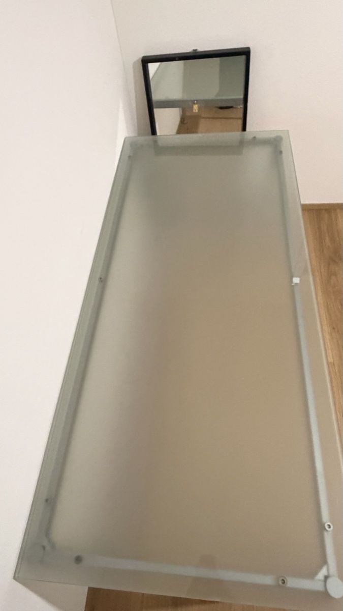Scrivanie: Glas Metall Tisch rechteckig – Usato da Buchs AG venduto da angelinaamary 1