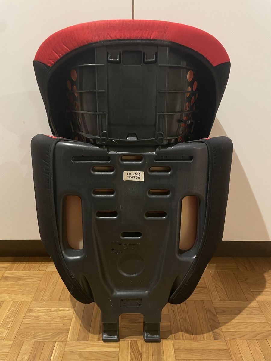 Sièges auto: Kinderautositz "Lightning McQueen" 15-36kg – D'occasion à Turbenthal par Nikalo 5