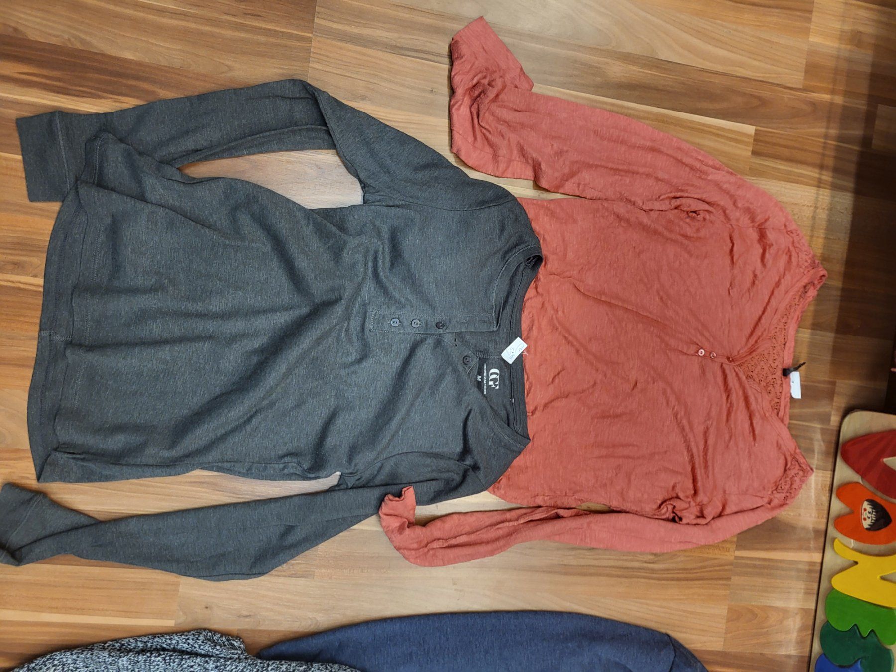 Maglioni & Felpe: 2 Shirts Pullover gr M nach Wahl B8 – Usato da Schwarzenburg venduto da flamingo1970 2
